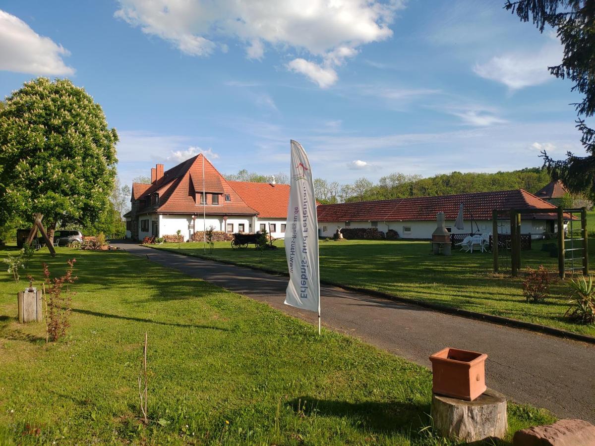 Haus Ringgau - Urlaub, Gemeinschaft Und Erlebnis Im Herzen Von Deutschland Herleshausen Exterior photo
