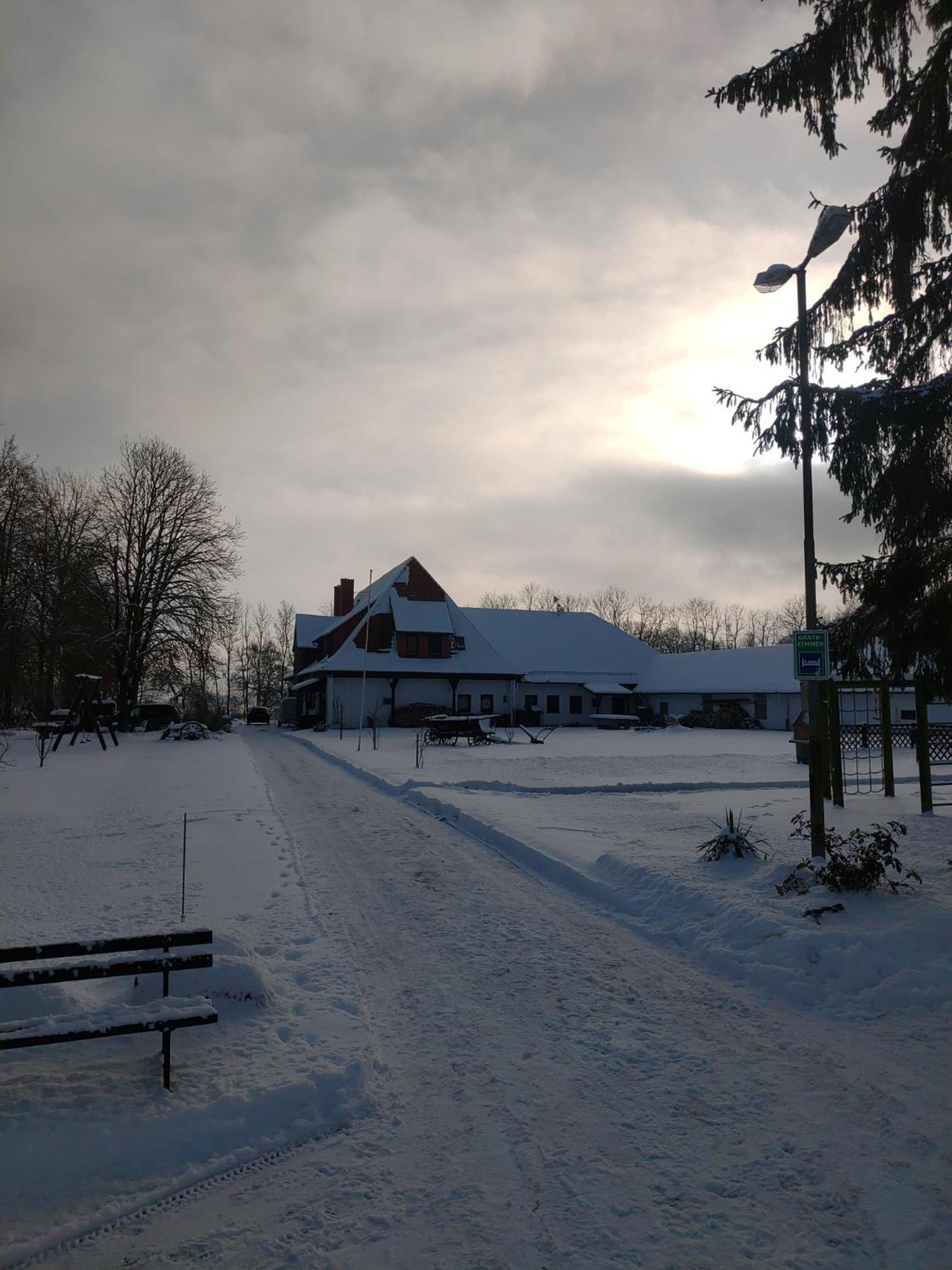Haus Ringgau - Urlaub, Gemeinschaft Und Erlebnis Im Herzen Von Deutschland Herleshausen Exterior photo